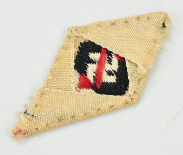 German Hitler Youth Cap Badge