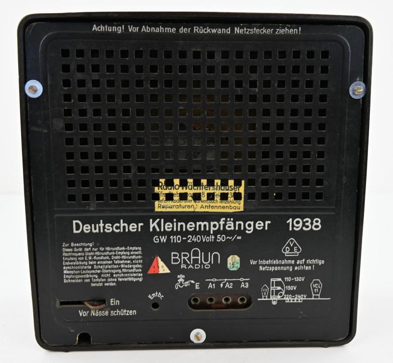 German Third Reich Era Civil Radio 'Deutsche Kleinempfänger'