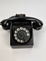 Wehrmacht "Bakelite" Field Telephone with Dial 1942