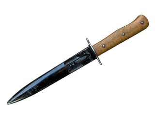 German WWII Stiefelmesser