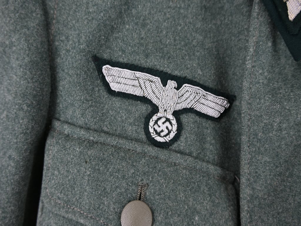 German WH Officer Field Tunic 'Sanitäter'