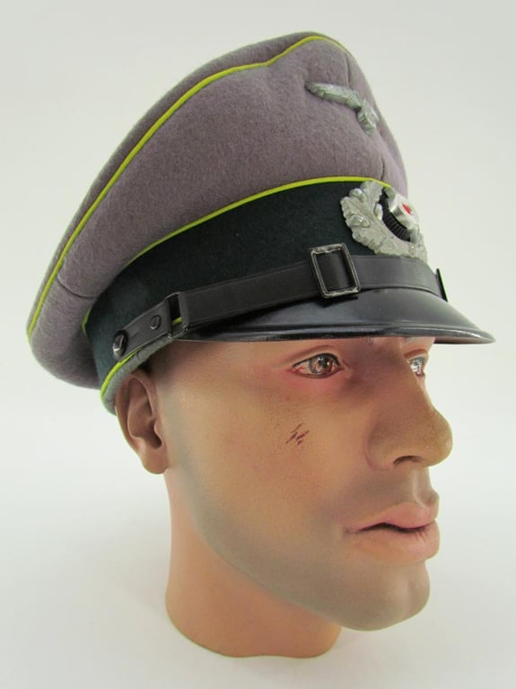 Wehrmacht Heer Panzergrenadier EM/NCO´s Visor Cap...Rare