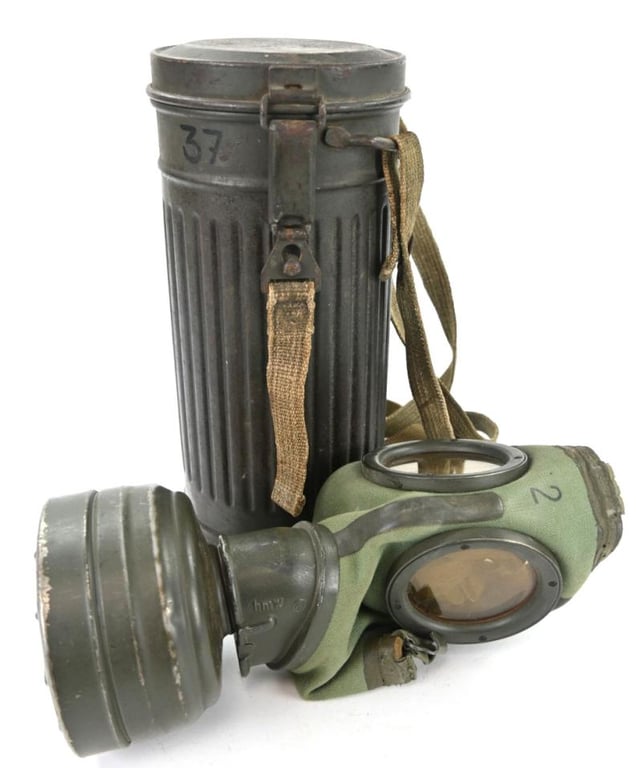German WH M31 Named & Matching Gasmask & Cannister