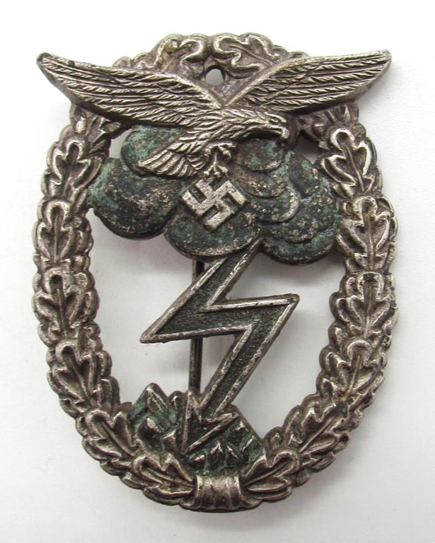 Luftwaffe Ground Assault Badge – Arno Wallpach, Salzburg