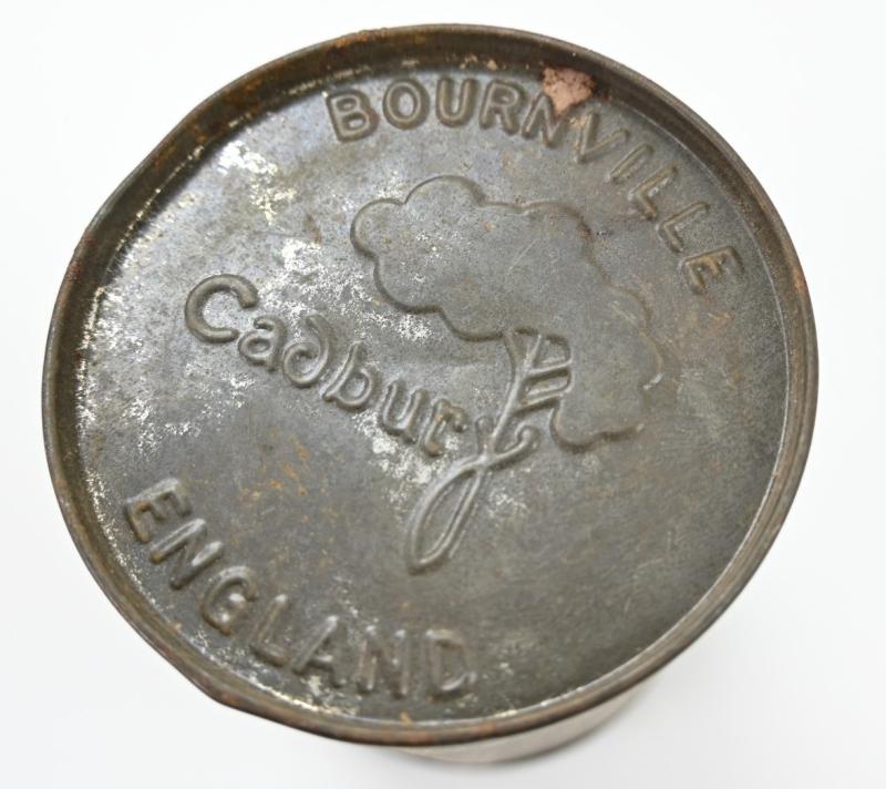 British WW2 Era Cadbury Chocolade Cup