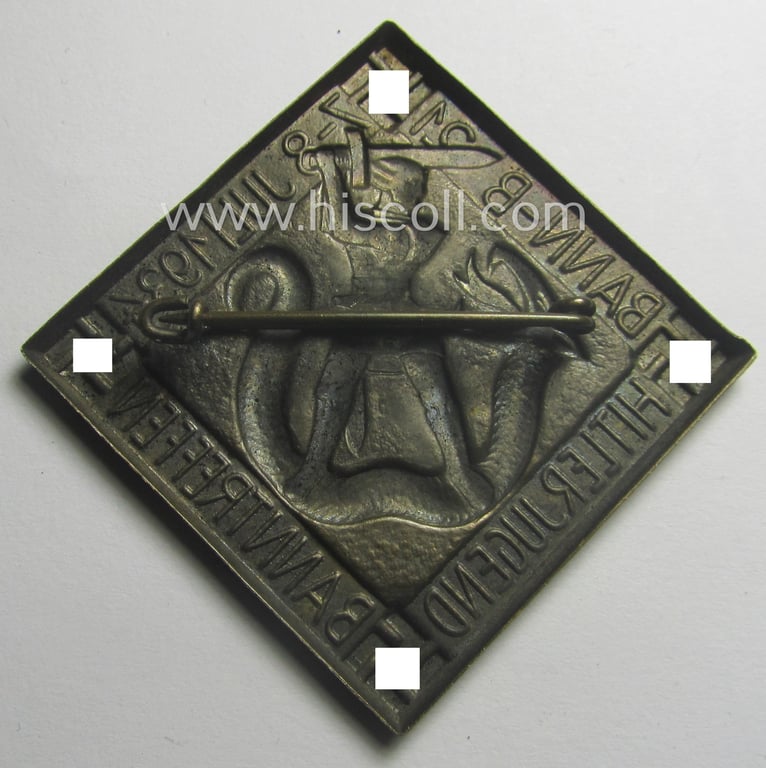 Neat - and early-period! - HJ ('Hitlerjugend') related 'tinnie' being a bronze-toned- albeit non-maker-marked example that is showing a knight fighting a snake and text that reads: 'Hitlerjugend - Banntreffen - Bann B 21 - 7.-8. Juli 1934'