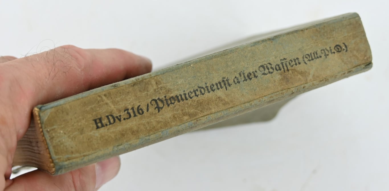 German WH Pioneer Booklet