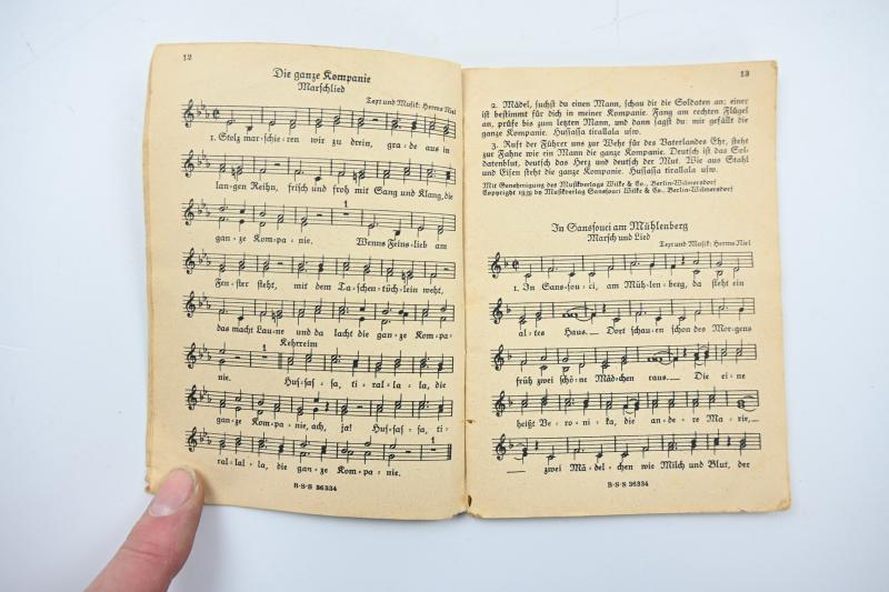 German WH Marching Songs Pocket Book