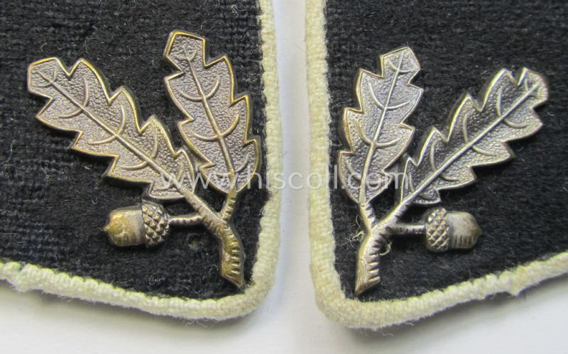 Attractive pair of EM-pattern collar-tabs (ie. 'Kragenspiegel') as were specifically intended for - and worn by! - 'Wehrmänner' belonging to the organisation: 'Stahlhelmbund' (ie. 'Der Stahlhelm' - Bund der Frontsoldaten (or: Sta)'