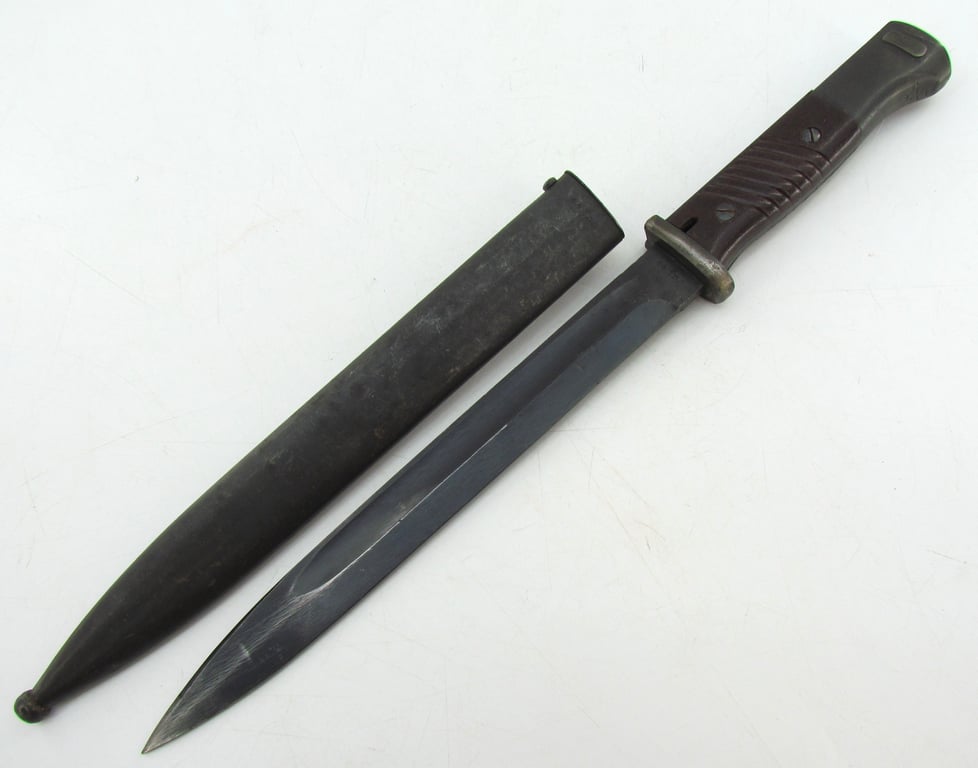Matching K98 bayonet marked 44 fnj