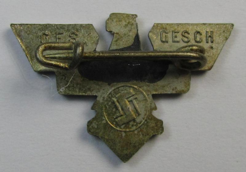 'RDB' (or: 'Reichsbund der deutchen Beamten') civil-attire badge (ie. 'Zivilabzeichen') being of the 2nd pattern that is bearing a makers'-mark (ie. logo) (that reads: 'S&L') and/or patent-pending- (ie. 'Ges.Gesch.'-) designation on its ba...