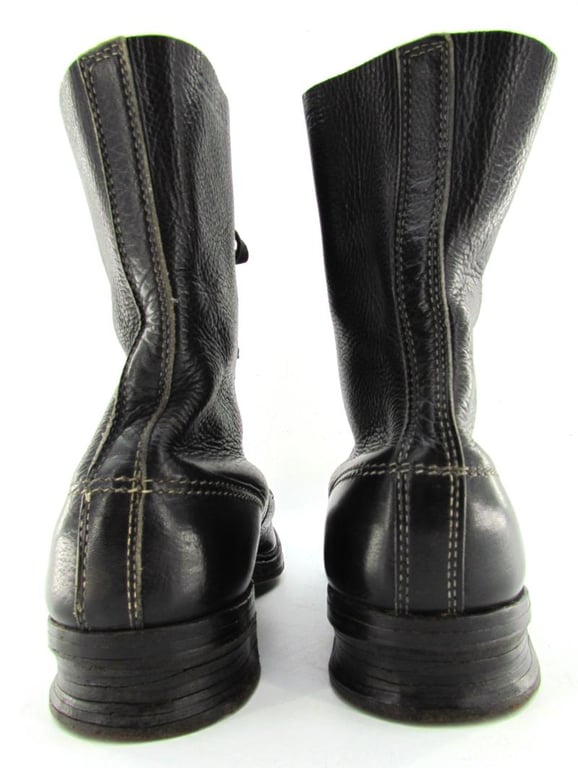 2nd Model Fallschirmjäger Jumpboots in Black Leather