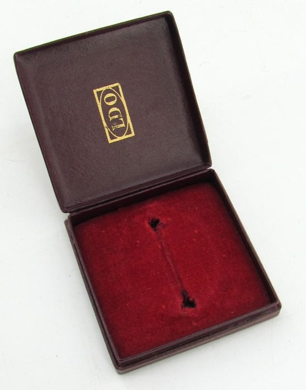 Original LDO Case for the Wound Badge in Silver