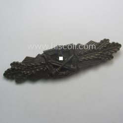 'Nahkampfspange in Bronze' (or: bronze-class close-combat clasp ie....