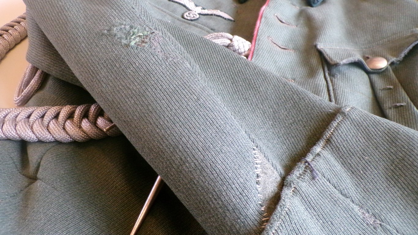 Officers Panzer uniform 21 Panzer Regiment Part 1