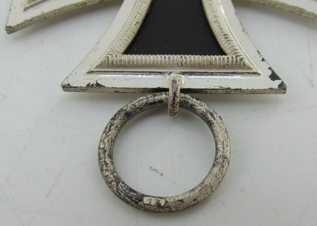 Iron Cross 2nd Class 1939 (Eisernes Kreuz 2. Klasse) – Maker 13 Gustav Brehmer