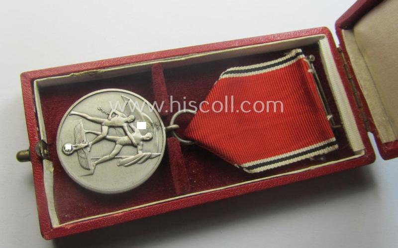 WH Austrian-occupation- (ie. 'Anschluss'-) medal: '13. März 1938' being a very attractive (and hardly tarnished) example that comes stored in its bright-red-coloured- and/or typical non-maker-marked etui as issued