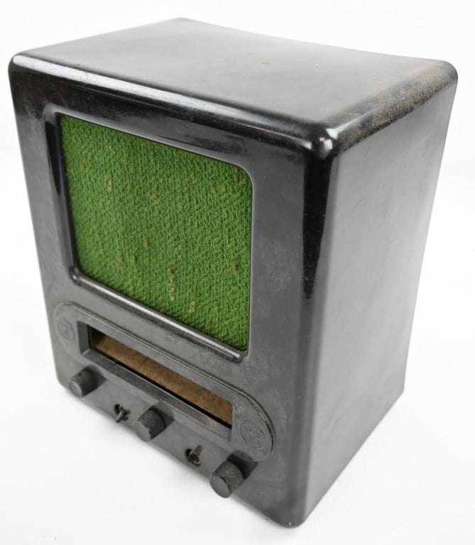 German Third Reich Era Civil Radio 'Volksempfanger'