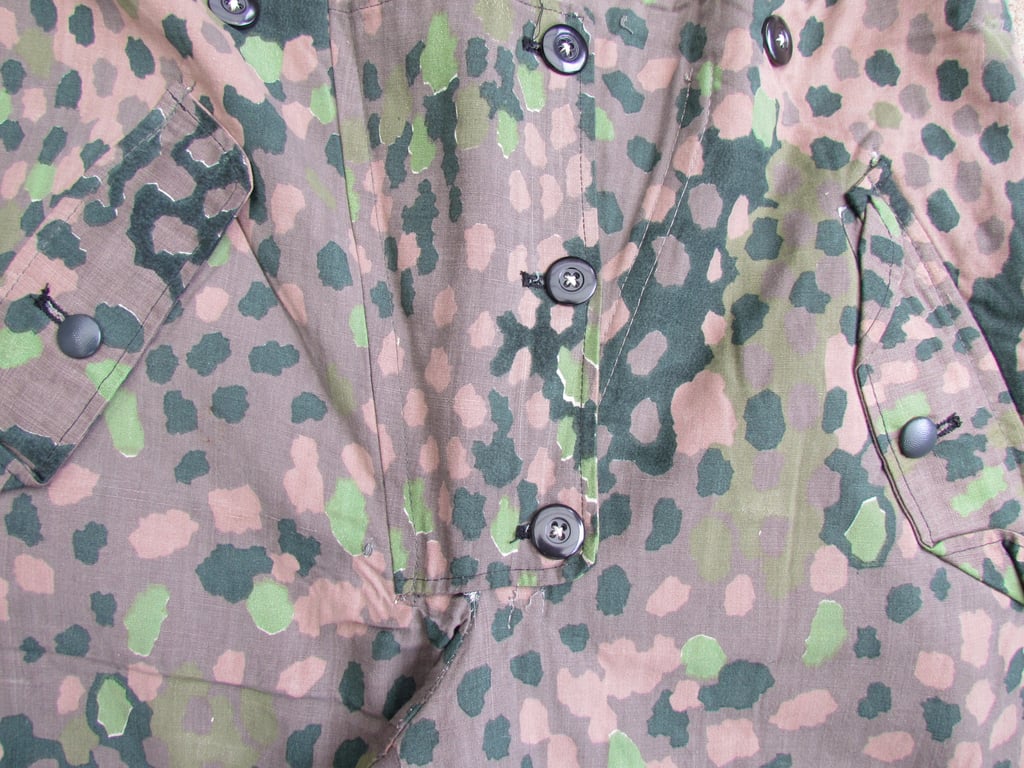 Extremely Rare Waffen-SS Dot 44 Erbsentarn Reversible Winter Trousers – Stone Mint Condition