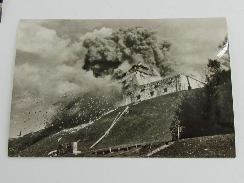 20x photo's Of Hitlers Berghof Residende