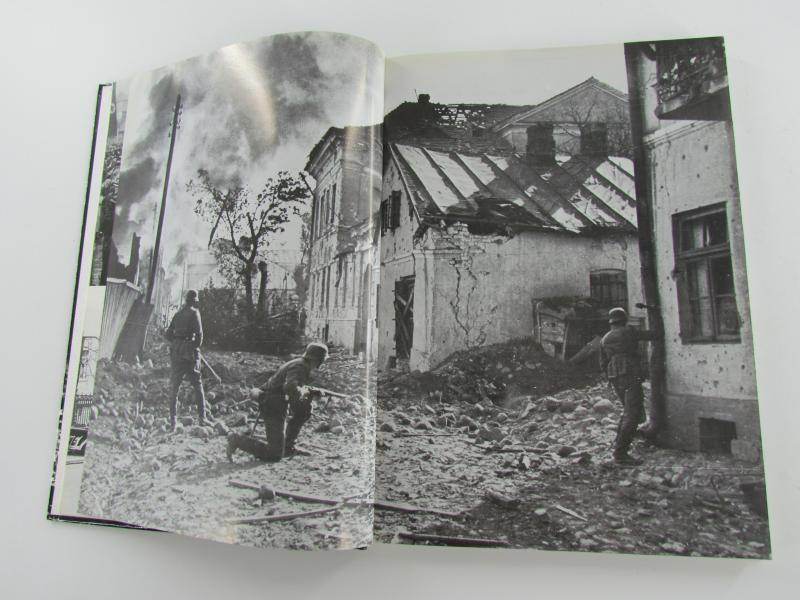 Book : Die Waffen-SS