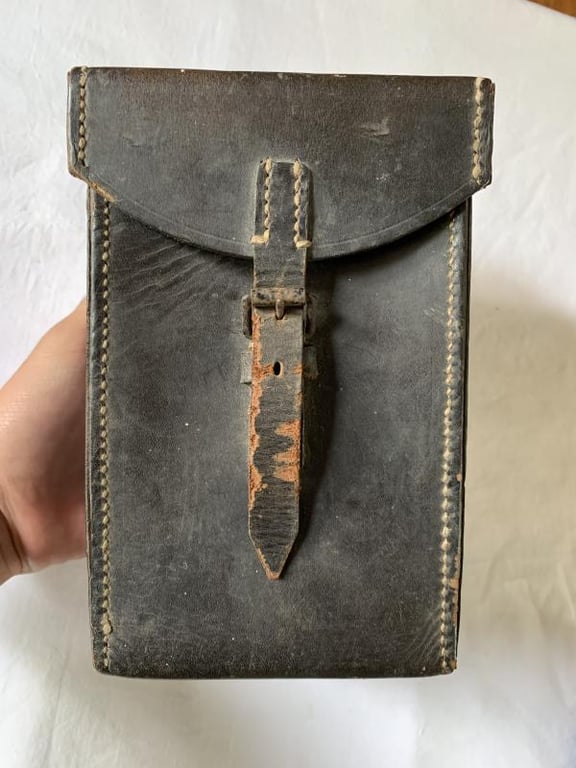 WH (HEER) Rotary Desk/Field Telephone in Leather Pouch -1941-