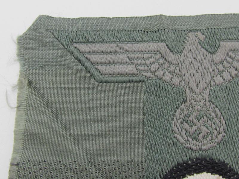 Wehrmacht (Heer) 'T-shaped' M42-Model Cap Eagle