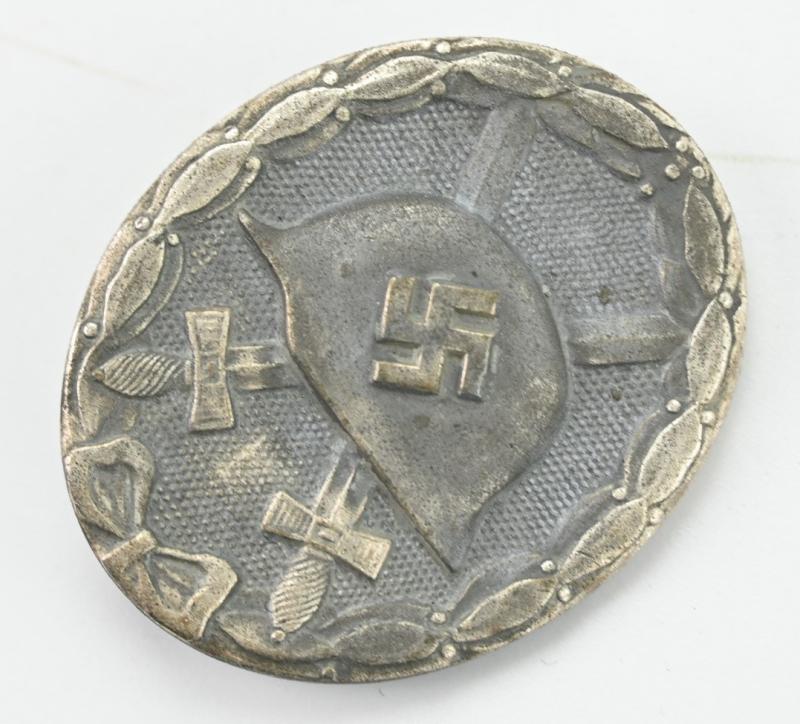 German Wound Badge in Silver '100'