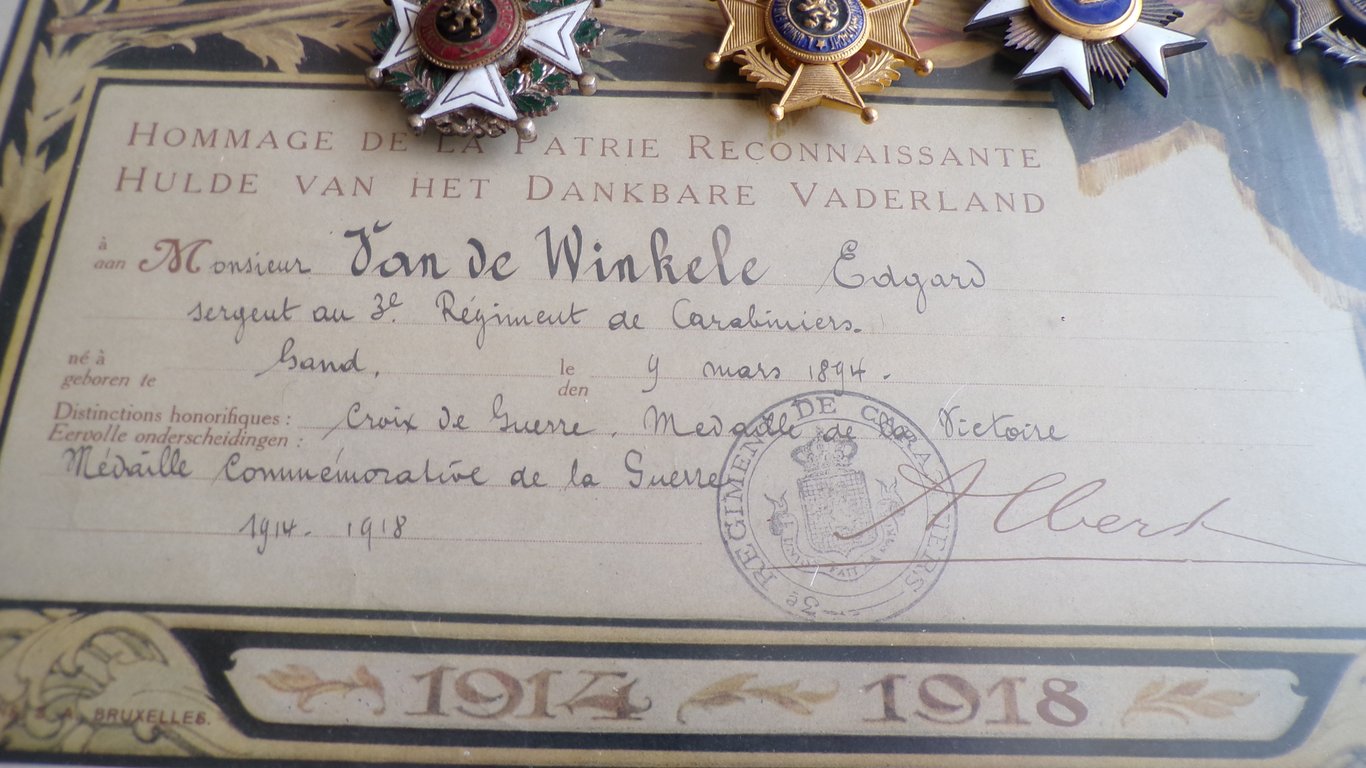10-Piece WW1 Belgian Veteran Medal Grouping