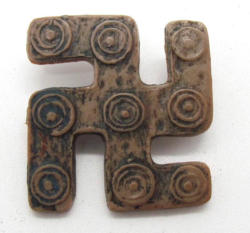 Winterhilfswerk ( WHW ) Badge – “Langobardisch, Klethen Kreis Stade” (500 AD)