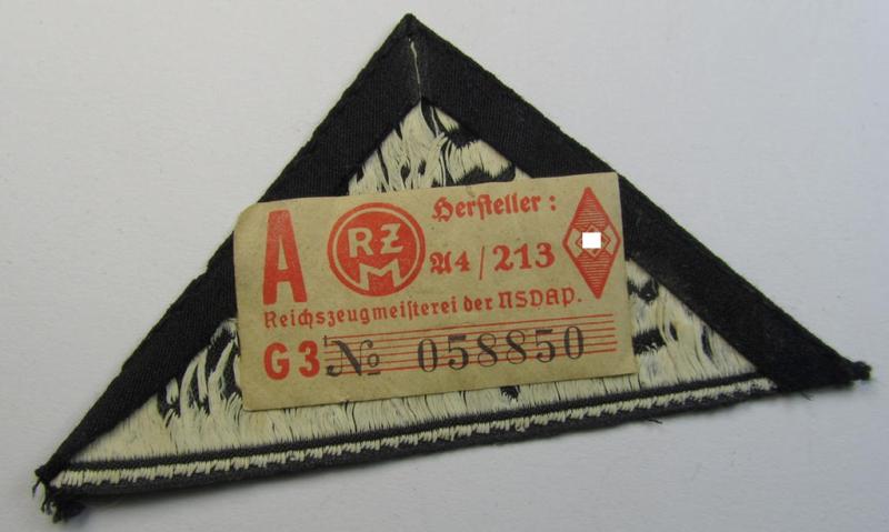 Superb, 'HJ' ('Hitlerjugend') ie. 'BDM' ('Bund Deutscher Mädel') district-triangle (ie. 'Gebietsdreieck') entitled: 'Süd Schwaben' (being an example that still retains its period-attached 'RzM'-etiket)