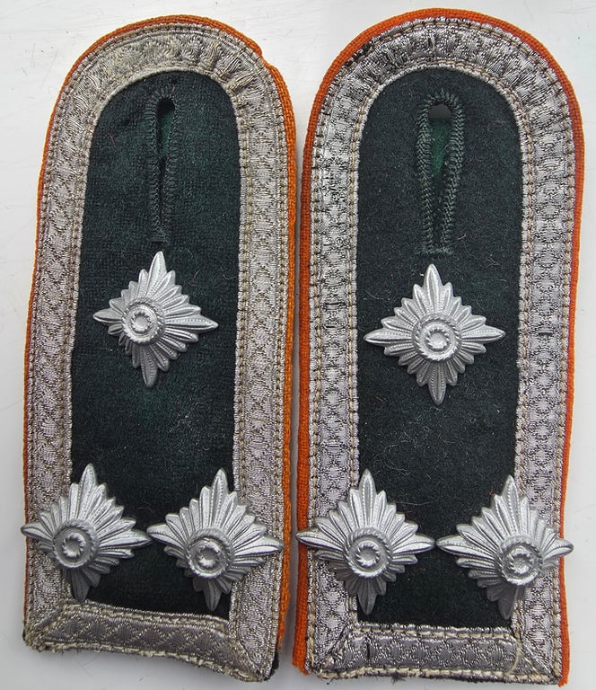 Wehrmacht Feldgendarmerie M36 NCO shoulder straps