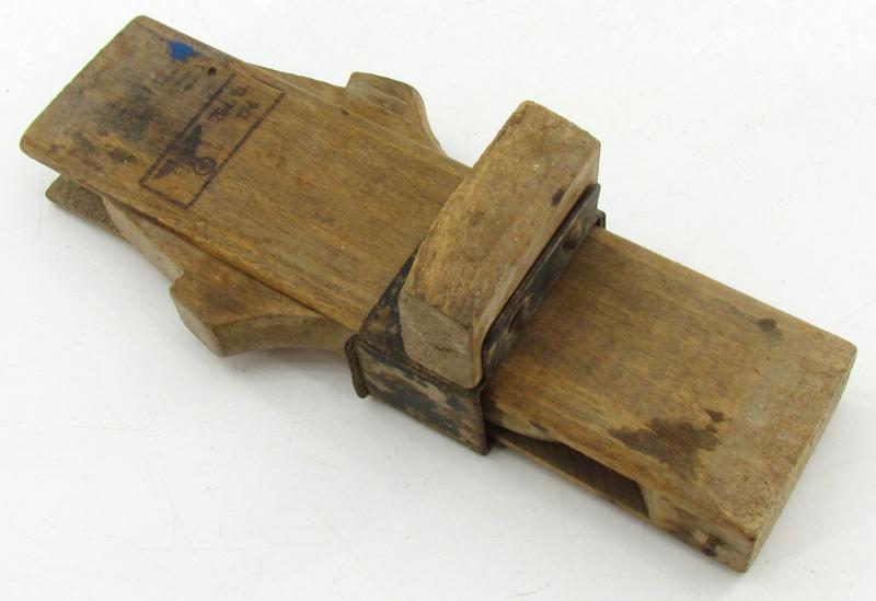 'Deutsche Wehrmacht' wooden- and metal-based (partly foldable) boot-removing device aka: 'Stiefelknecht'