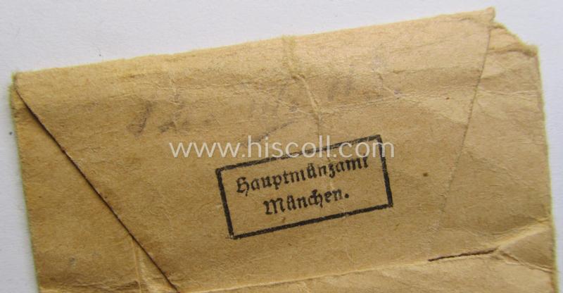 Superb, silver-toned (and zinc- ie. 'Feinzink'-based-) 'Deutsche Volkspflege'- (ie. civil-service) medal being a non-maker-marked example that came stored in its 'Zellstoff'-based pouch (by the 'Hersteller' named: 'Hauptmünzamt München')