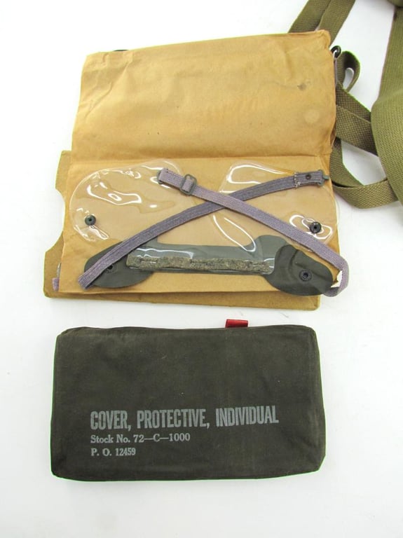 US WWII Lightweight Gasmask Set