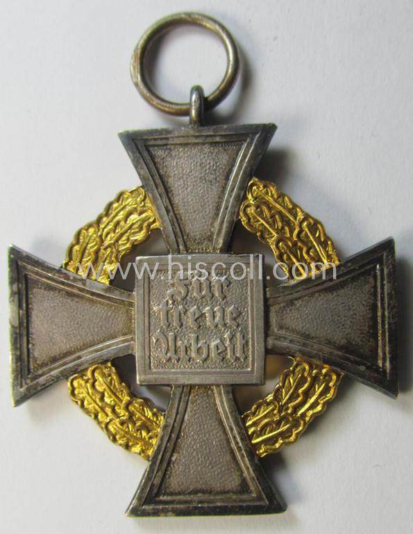 Attractive - and rarely encountered! - 'Treuedienst Ehrenzeichen' being of the so-called: 'Sonderstufe' as awarded for 50 years of loyal-service and that comes in an overall nice- (ie. surely issued- and/or moderately used-), condition