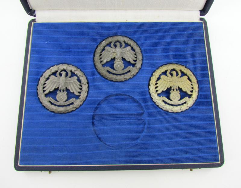 3x Tyrolean Marksmanship Gau Master Shooting Badge in original case ( rare )
