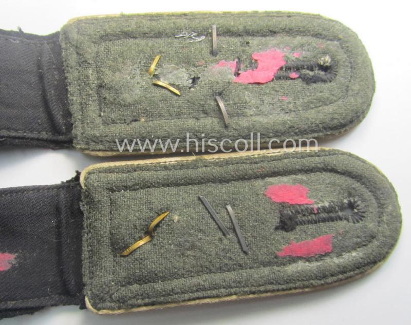 Superb pair of Waffen-SS NCO-type, 'cyphered' shoulderstraps as piped in the white-coloured branchcolour as was intended for usage by an: 'SS-Oberscharführer' who served within the: SS-Rgt. 'Deutschland' (2. SS-Pz-Div. "Das Reich")