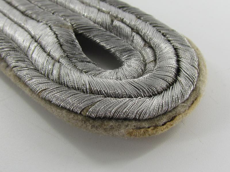 WH (Heer) Propaganda Company Shoulder Boards...Rare