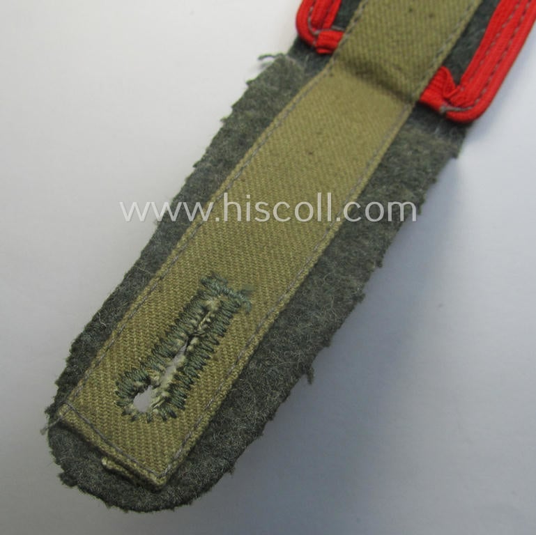 Single, WH (Heeres) later-war period- (ie. 'simplified'- ie. 'M44-'-pattern-) EM-type shoulderstrap: 'Soldat der (Sturm)Artillerie-Trpn.'
