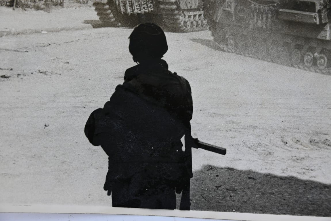 British WW2 Press Photo 'Paratroopers on Tanks'