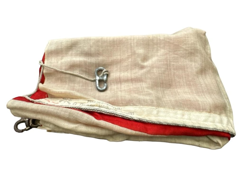 International Ships Signal Flag ' H '