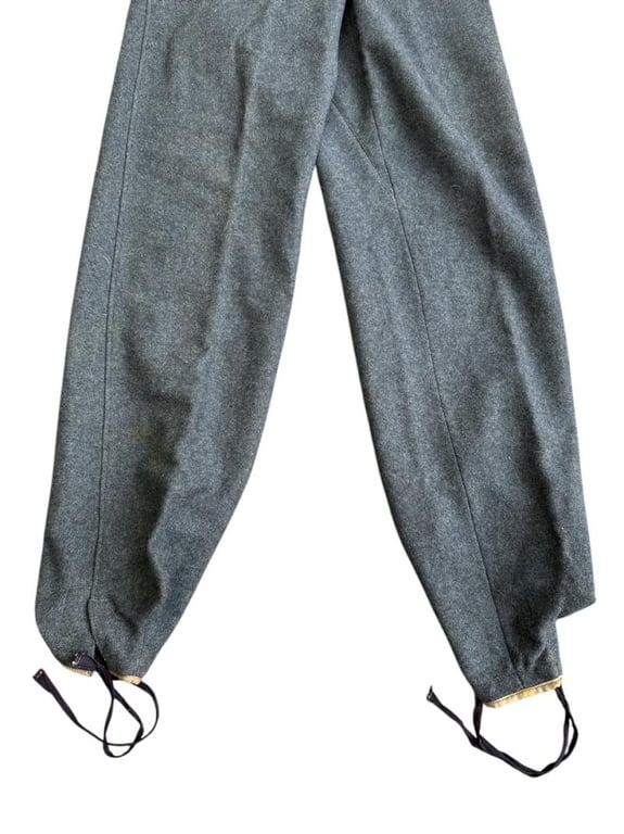 Luftwaffe Flakhelferin (AA helper) M44 trousers