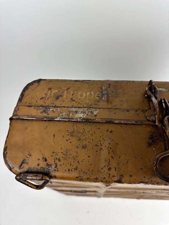 WW2 German Stick Grenade Box Tan ( fur Tropen)