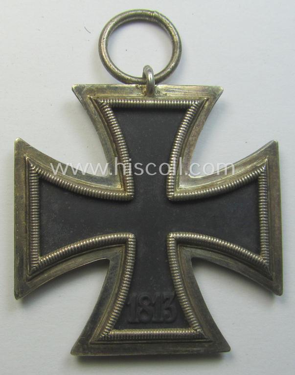 'Eisernes Kreuz II. Klasse' being a (typical) non-maker-marked example by a (by me) unidentified maker (ie. 'Hersteller')