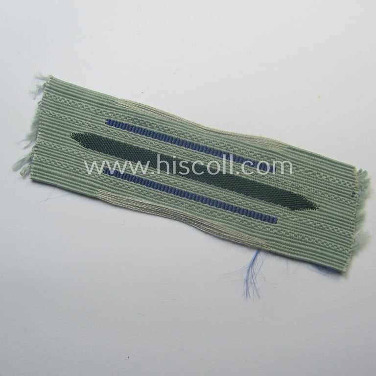 Pair of WH (Heeres) EM/NCO-type collar-tabs (or: 'Einheitskragenspiegel') 'Sanitäts-Trpn.'