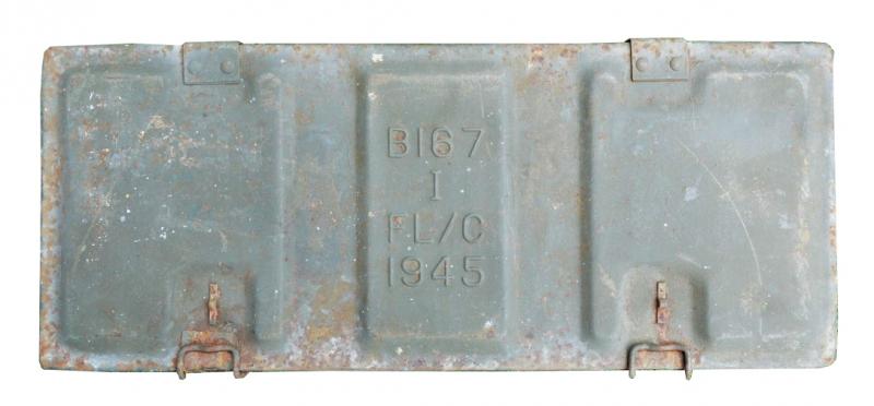 British WW2 No77 Phosphorus Handgrenade Case complete with Cartridges and Detonator box