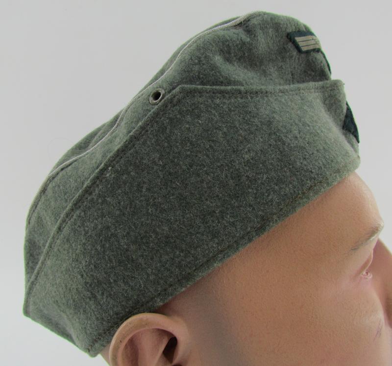 Wehrmacht (Heer) Field Cap (Schiffchen), Field-Upgraded to Officer