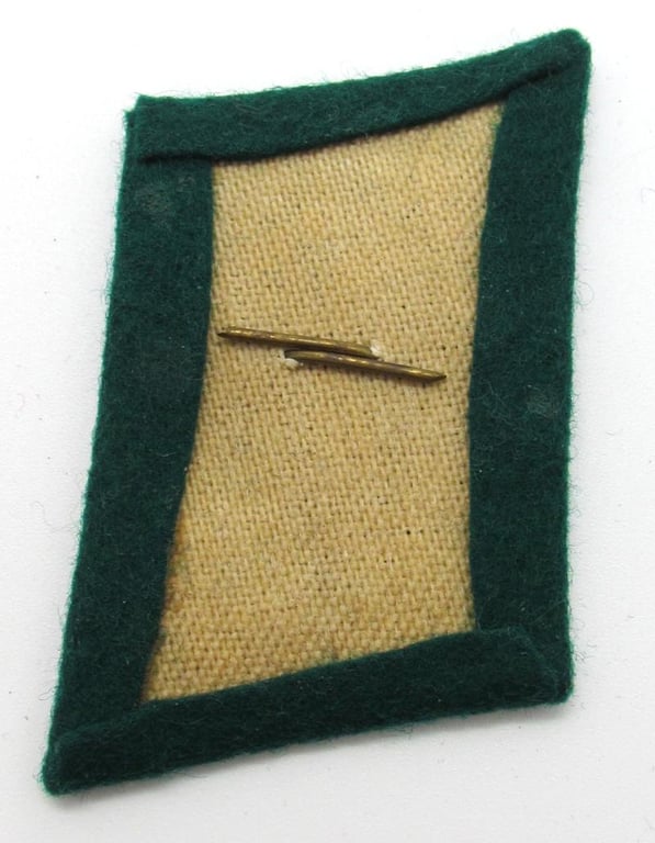 Luftwaffe Field Division 'Flieger' collar tabs