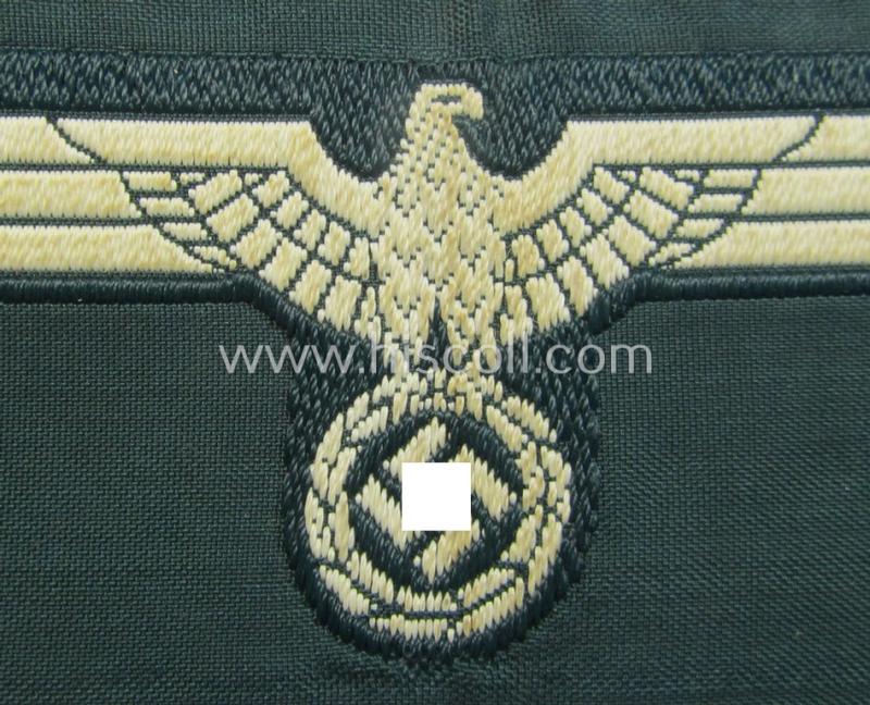 WH (Heeres) pre- (ie. early-) war-period- and/or white-coloured WH (Heeres) type side-cap-eagle as executed in the neat 'BeVo'-weave pattern onto a darker-green-coloured background